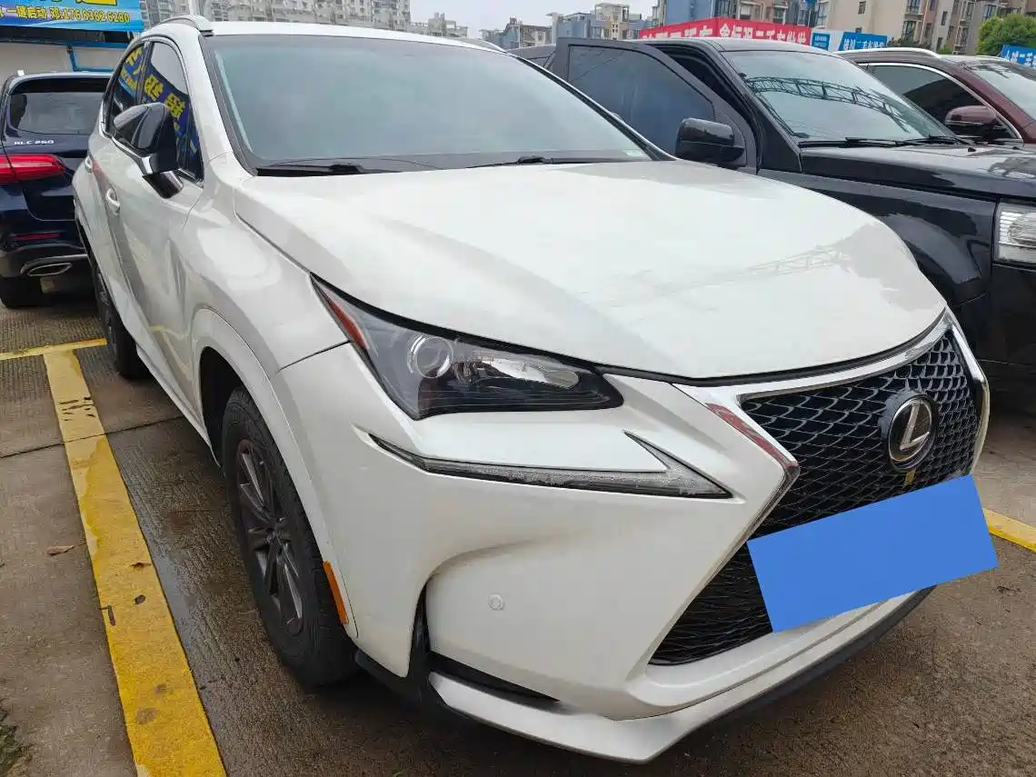 Lexus NX 2015 200 FWD Premium фото 3