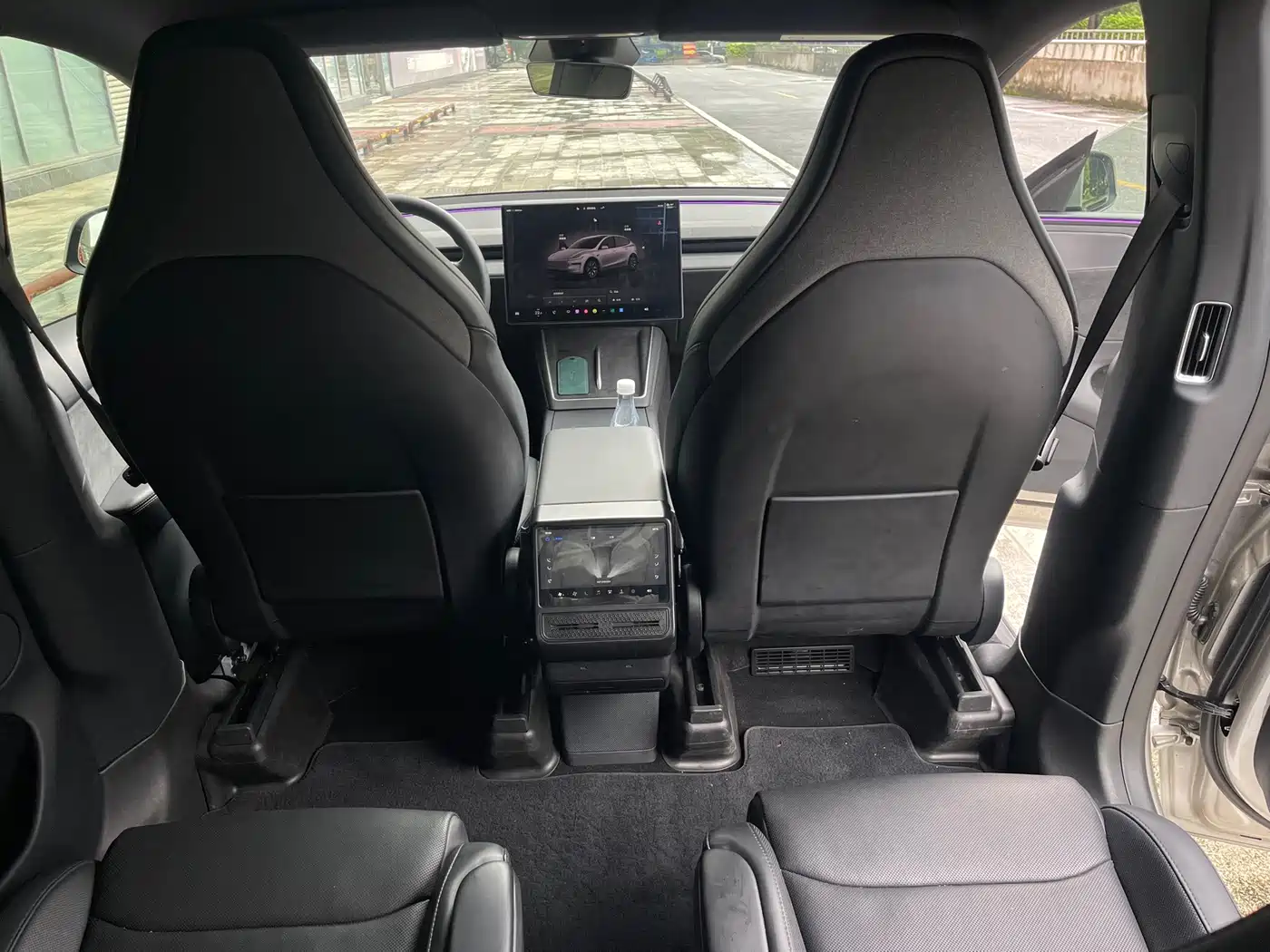 Tesla Model Y L 2026 2025 Facelift Long Range AWD