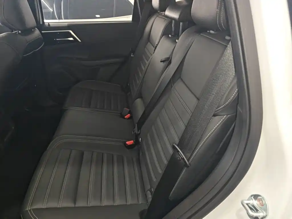 Mitsubishi Outlander 2023 2023 1.5T CVT FWD Premium Edition 5-seater
