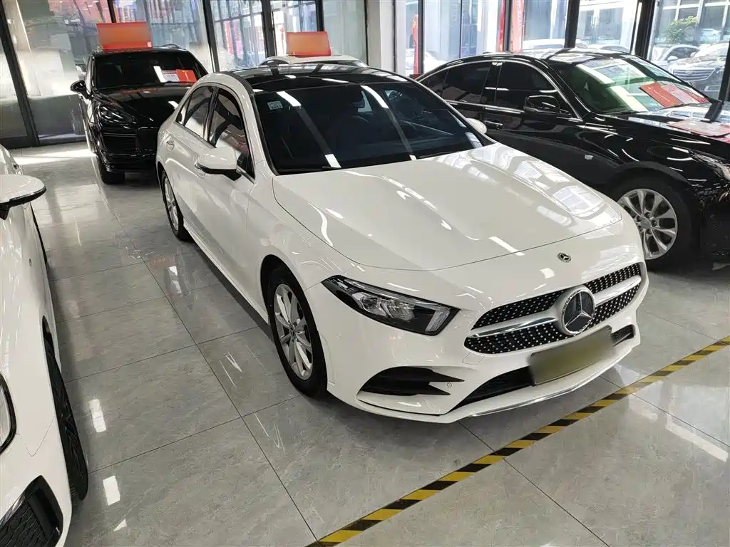 MERCEDES-BENZ CLASS A