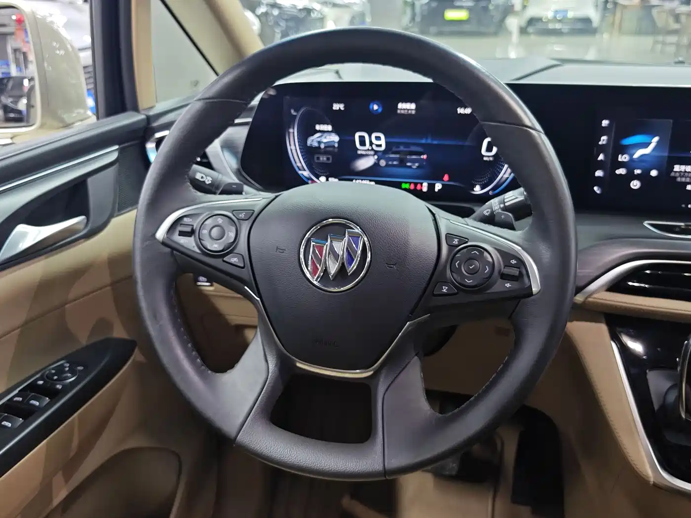 Buick GL8 2021 ES Landlord 653T Premium фото 11