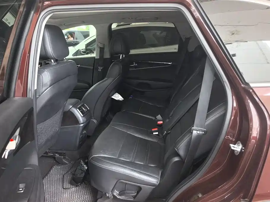 Kia Sorento 2015 Sorento L 2.4L Gasoline 4WD Elite 7-Seater China V фото 11