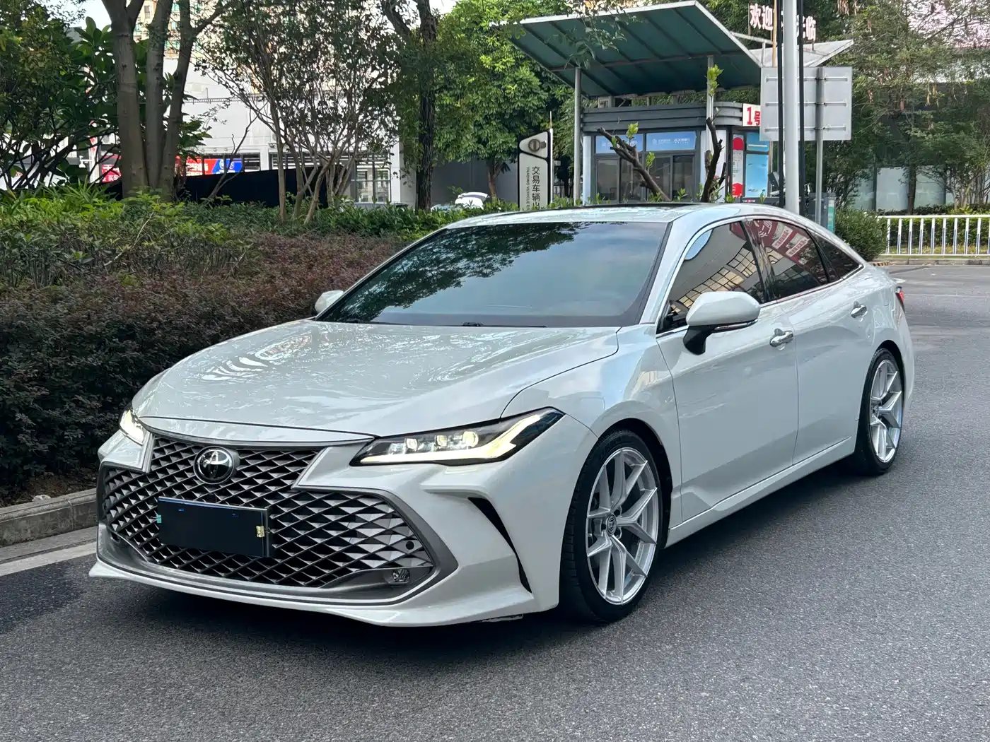 Toyota Avalon 2019 2.0L Progressive Edition (China VI)
