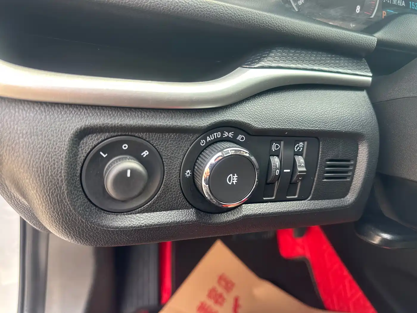 Buick Excelle 2021 1.3T Auto Mild Hybrid Elite фото 22