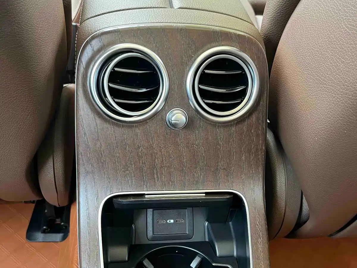 Mercedes-Benz E-Class 2021 E 260 L фото 17