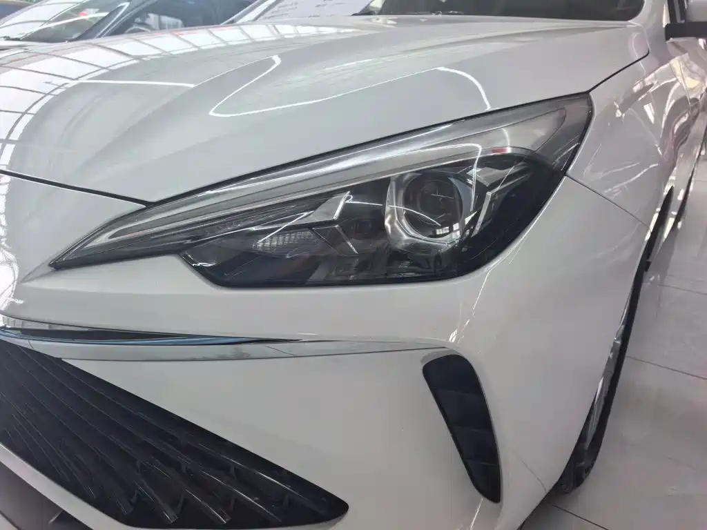 Roewe i5 2025 2023 1.5L CVT Luxury Edition