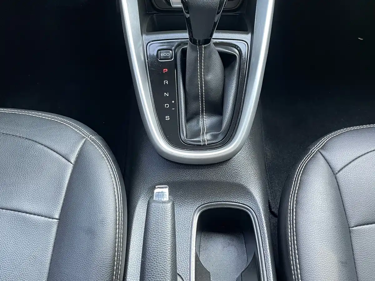 Baojun 510 2020 2019 1.5L CVT Dynamic Edition China VI