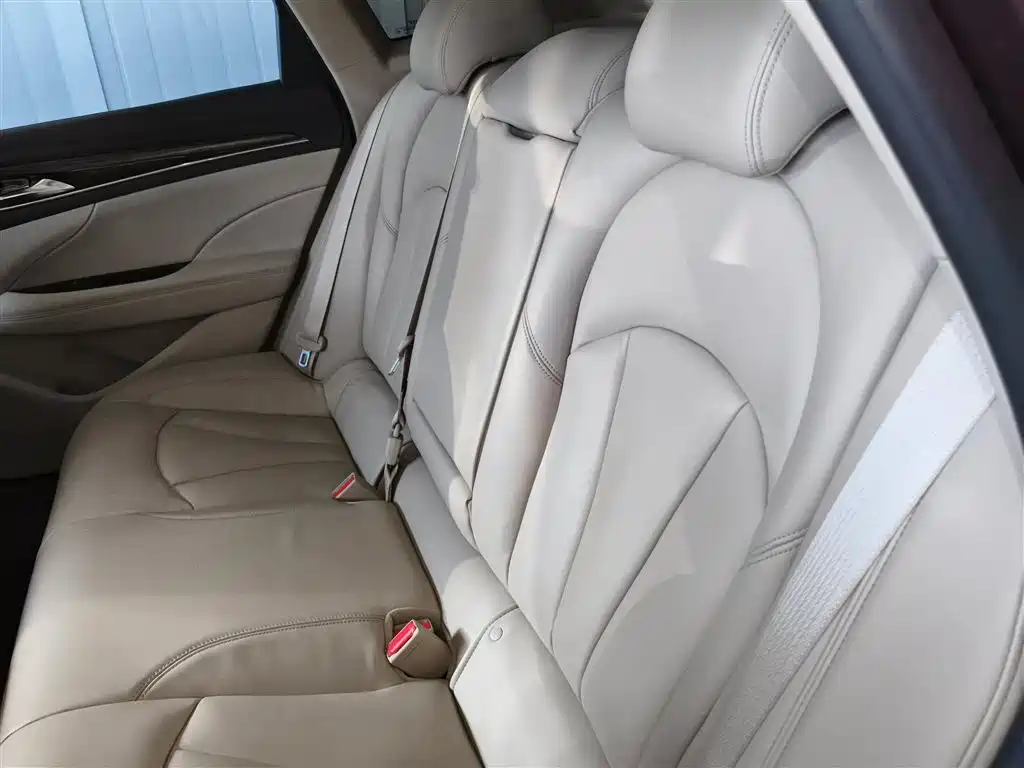 Buick LaCrosse 2016 Facelift 20T Leading фото 14