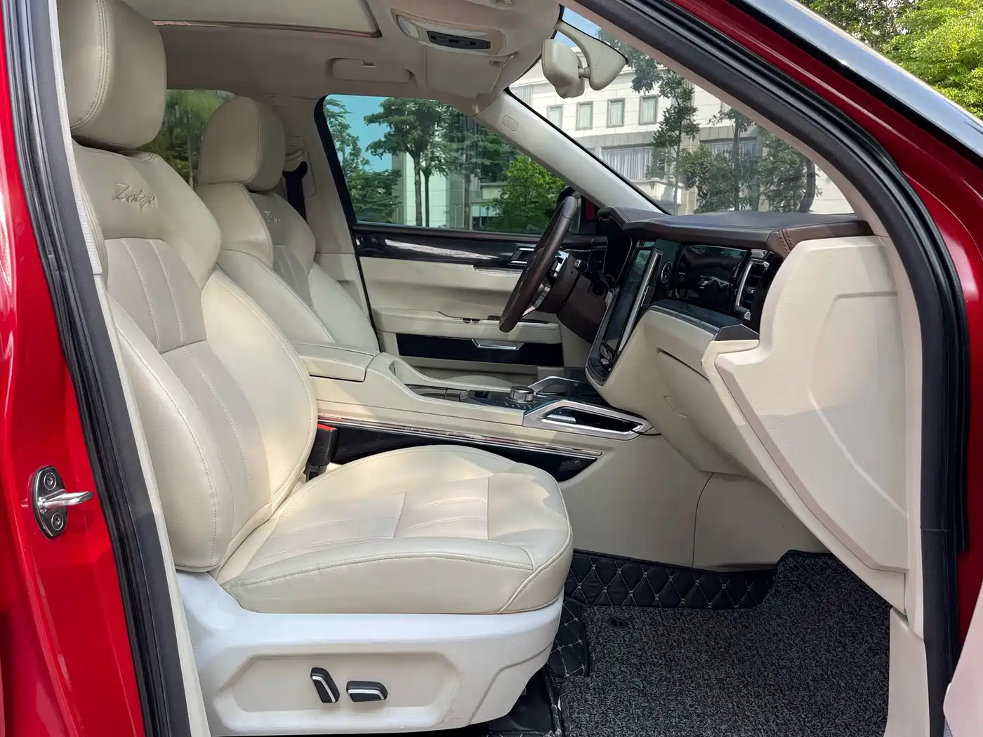 Zotye T700 2017 2017 1.8T DCT Prestige