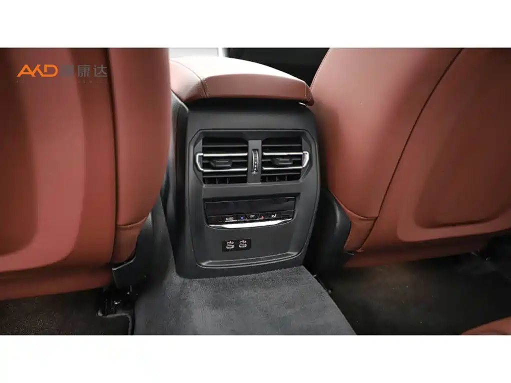 BMW i3 2025 eDrive 40 L Shadow Night Package фото 9