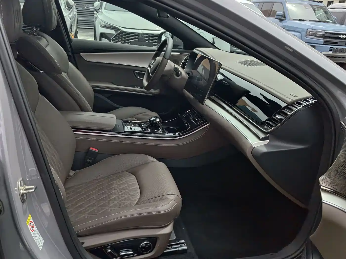 BYD Han 2025 DM-i Smart Driving Edition 125KM LiDAR Flagship фото 22