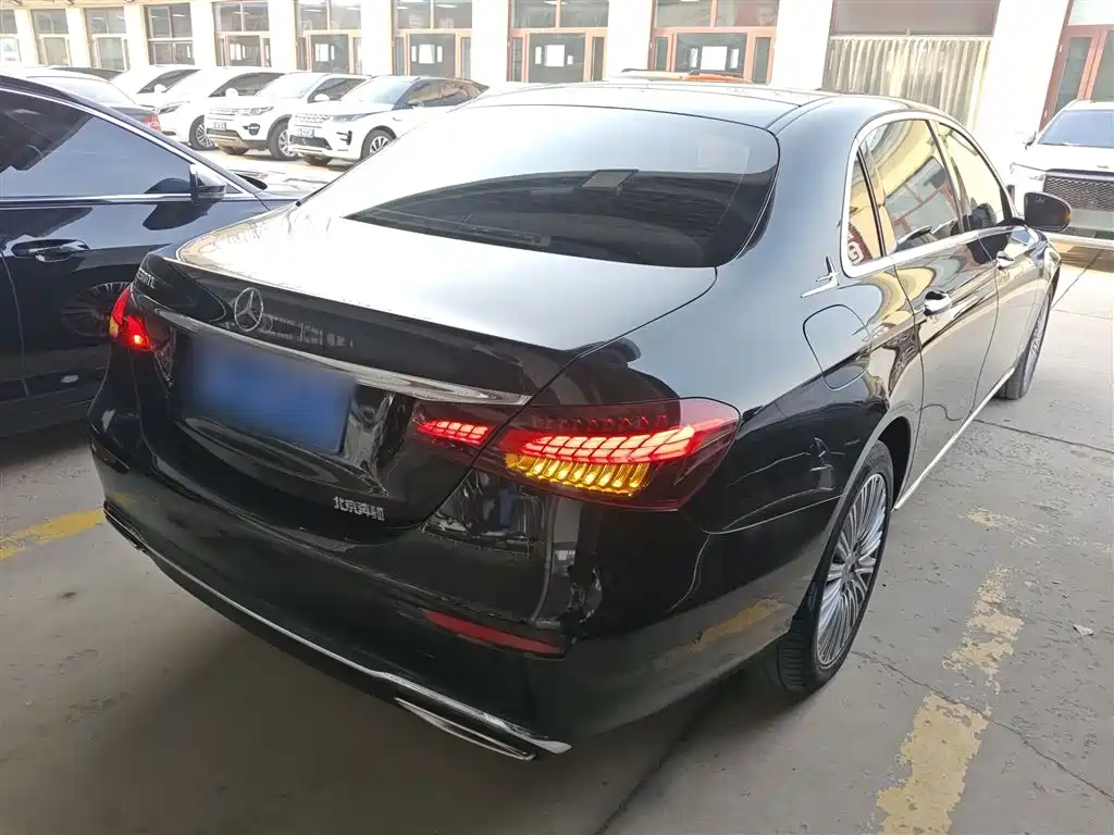 Mercedes-Benz E-Class 2022 Second Facelift E 300 L Fashion фото 5