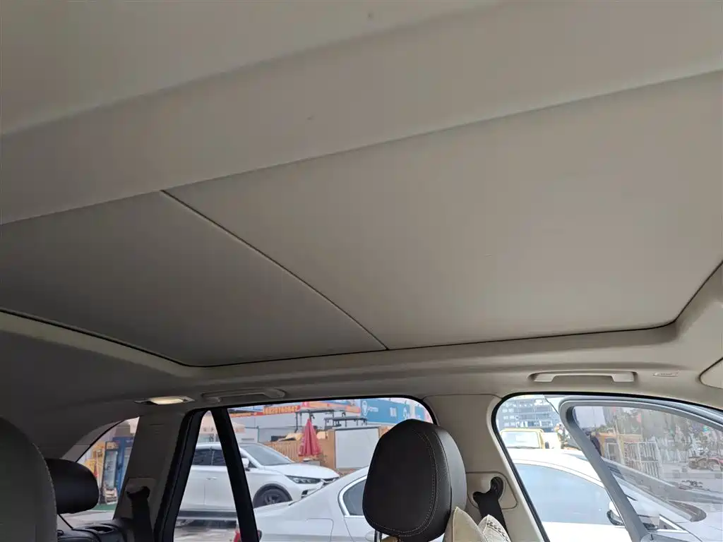 BMW X5 (Import) 2018 xDrive28i фото 11