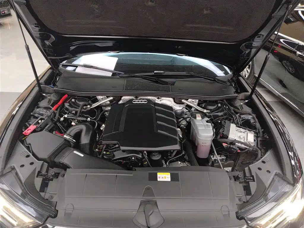 Audi A6L 2022 40 TFSI Luxury Elegance фото 16