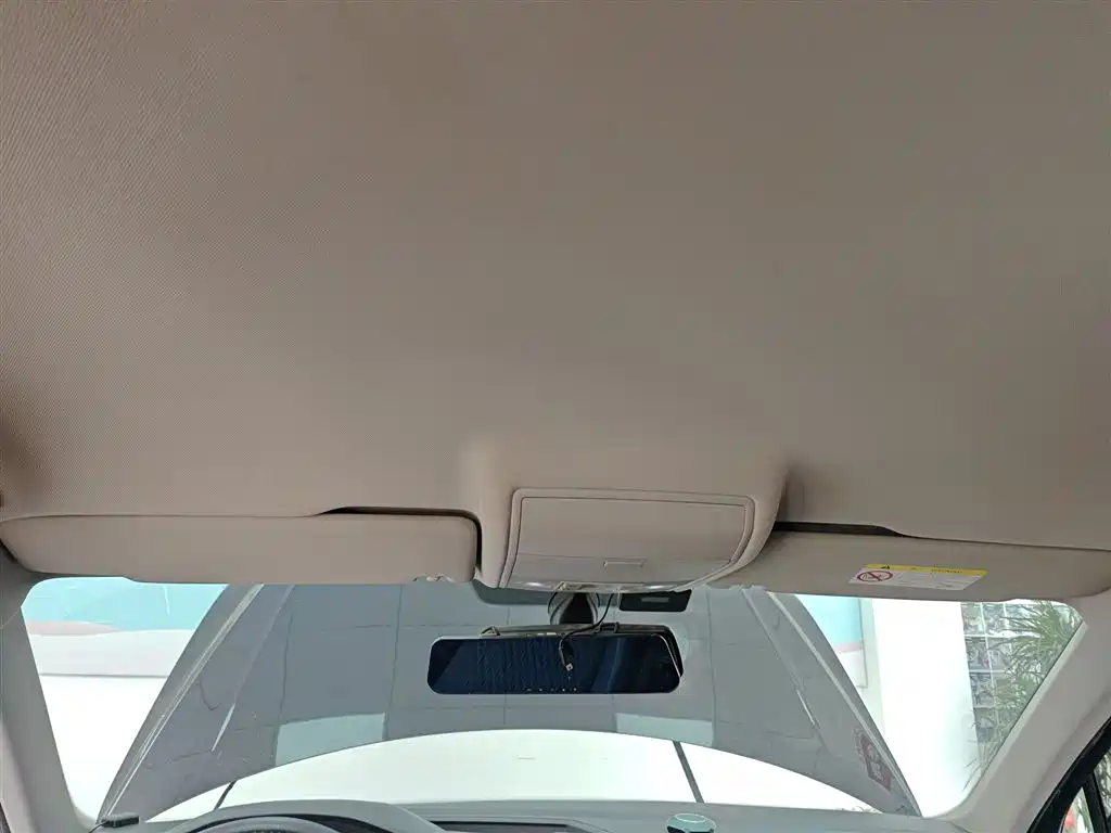 Volkswagen Tiguan L 2021 330TSI Automatic 2WD Comfort фото 14