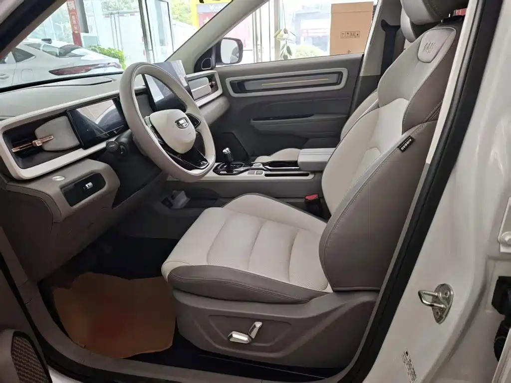 Geely ICON 2025 2026 Chocolate 1.5TD Pure Edition