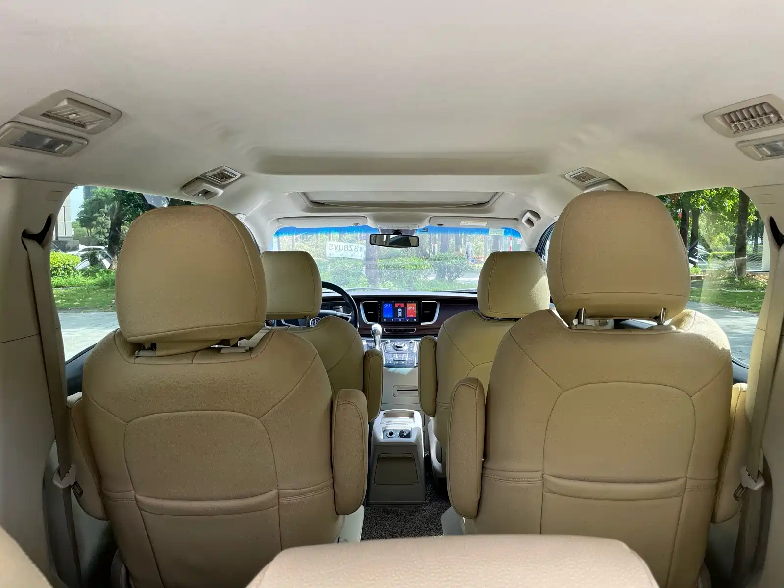 Фото 15 - Buick GL8