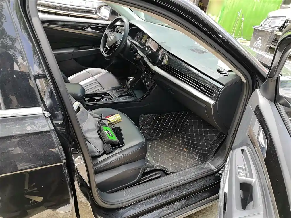 Volkswagen Passat 2020 280TSI Business Edition China VI фото 23