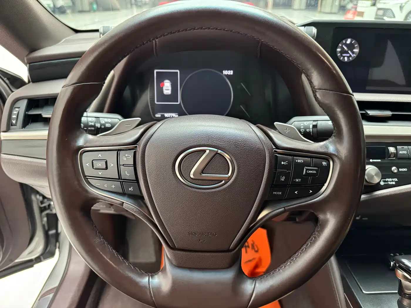Lexus ES 2020 Model 300h Excellence Edition фото 14