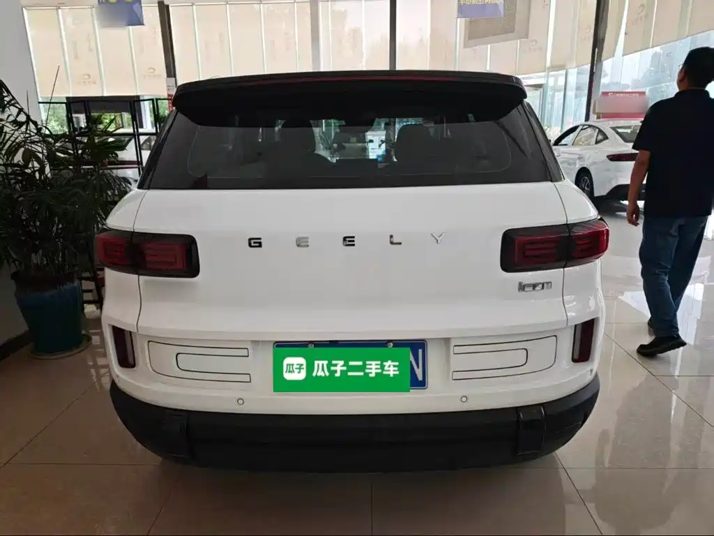 Geely ICON 2025 2026 Chocolate 1.5TD Pure Edition
