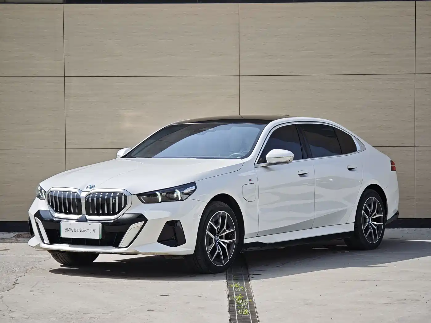 BMW i5 2025 eDrive 40L M Sport Package