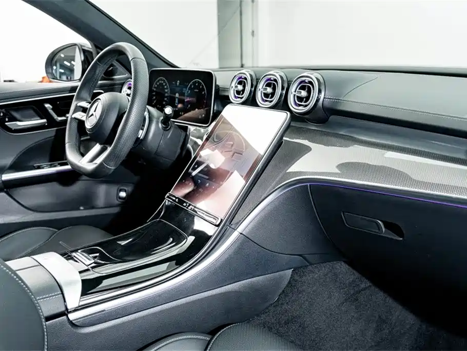 Mercedes-Benz C-Class 2023 Facelift II C 260 L Night Edition фото 17