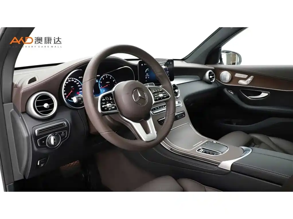 Mercedes-Benz GLC 2021 GLC 300 L 4MATIC Sporty фото 6