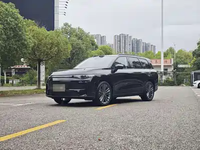 Leapmotor C16