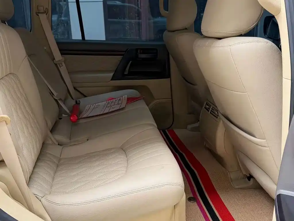 Toyota Land Cruiser (Import) 2018 2015 4.0L V6 Middle East Limited Edition