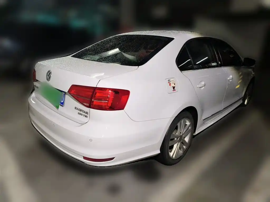 Volkswagen Sagitar 2018 280TSI DSG Spark Edition фото 6
