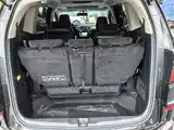 Photo 11 - Honda Elysion