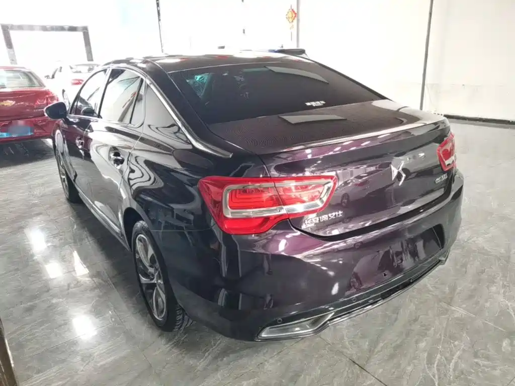 DS 5LS 2016 2016 1.6T Elegant Edition THP160