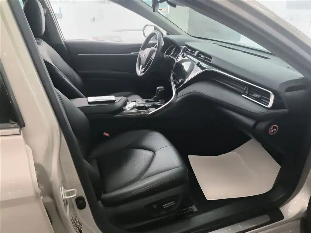 Toyota Camry 2019 2.0G Luxury Edition China VI фото 20
