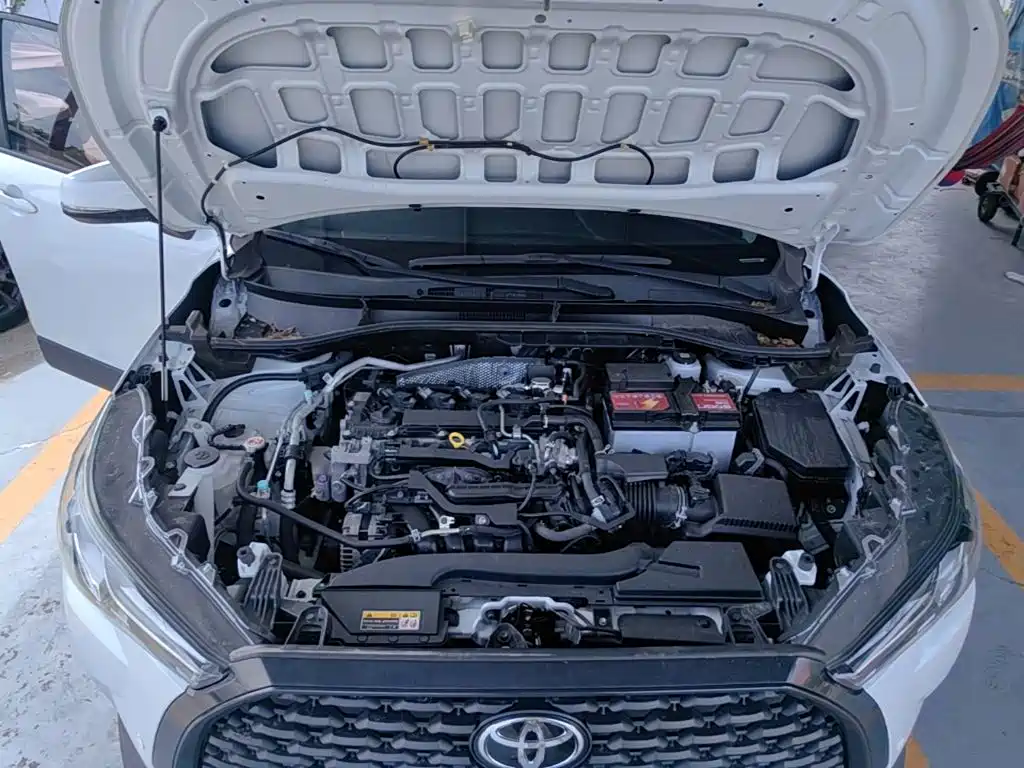 Фото 20 - Toyota Corolla Cross