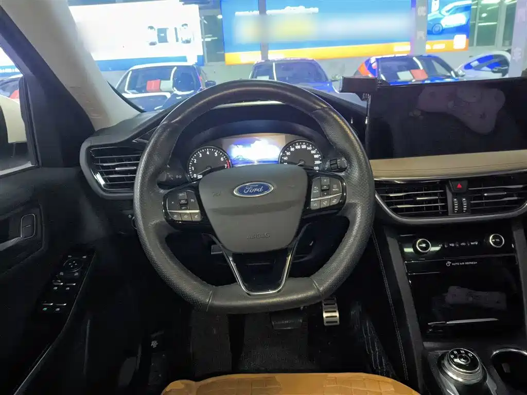 Ford Escape 2021 2020 EcoBoost 245 2WD Premium Edition