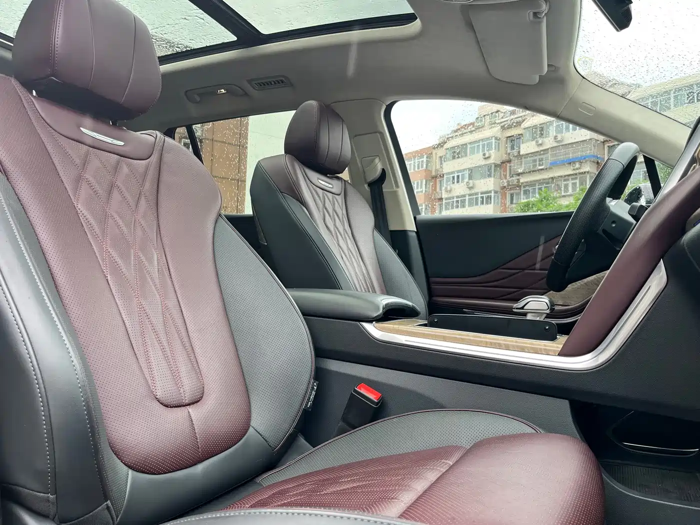 Hongqi HS7 2023 2023 2.0T Automatic 4WD Flag Leader Edition (6-seater)