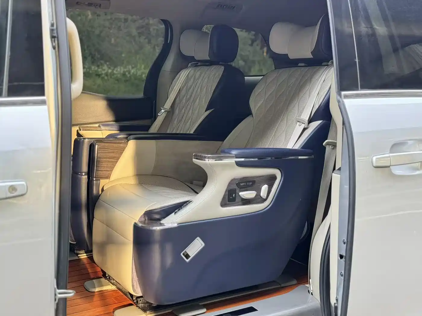 Buick GL8 2017 25S Comfort China V фото 6