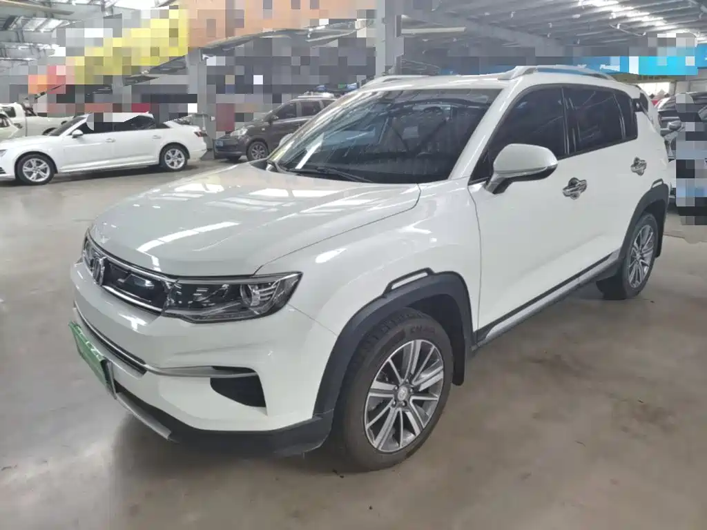 Changan CS35 PLUS 2018 2018 1.6L Manual Smooth Connect China V