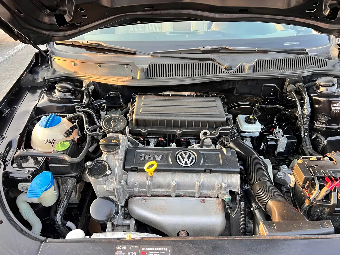 Volkswagen Lavida 2013 Classic 1.6L Manual Style Edition фото 25