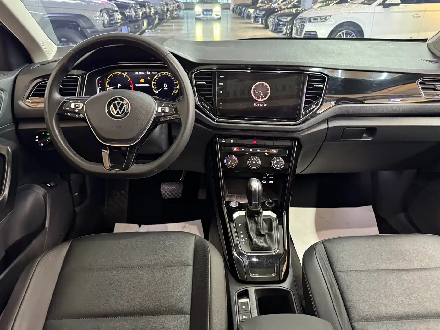 VOLKSWAGEN T ROC EXPLORING SONGS