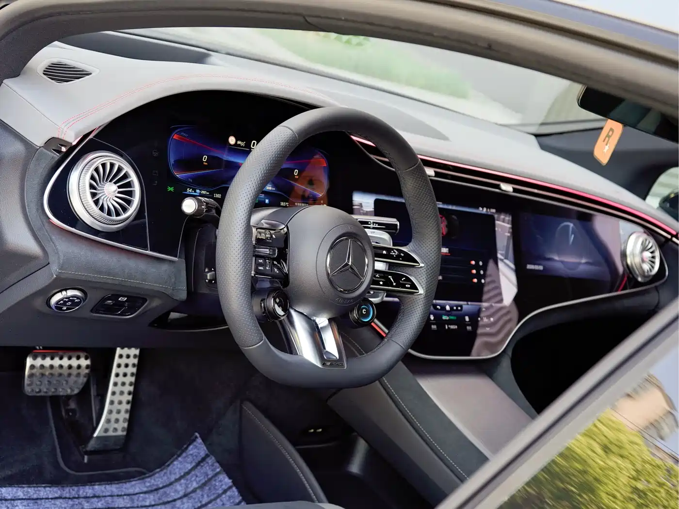 Mercedes-Benz EQE AMG 2023 AMG EQE 53 4MATIC+ фото 11