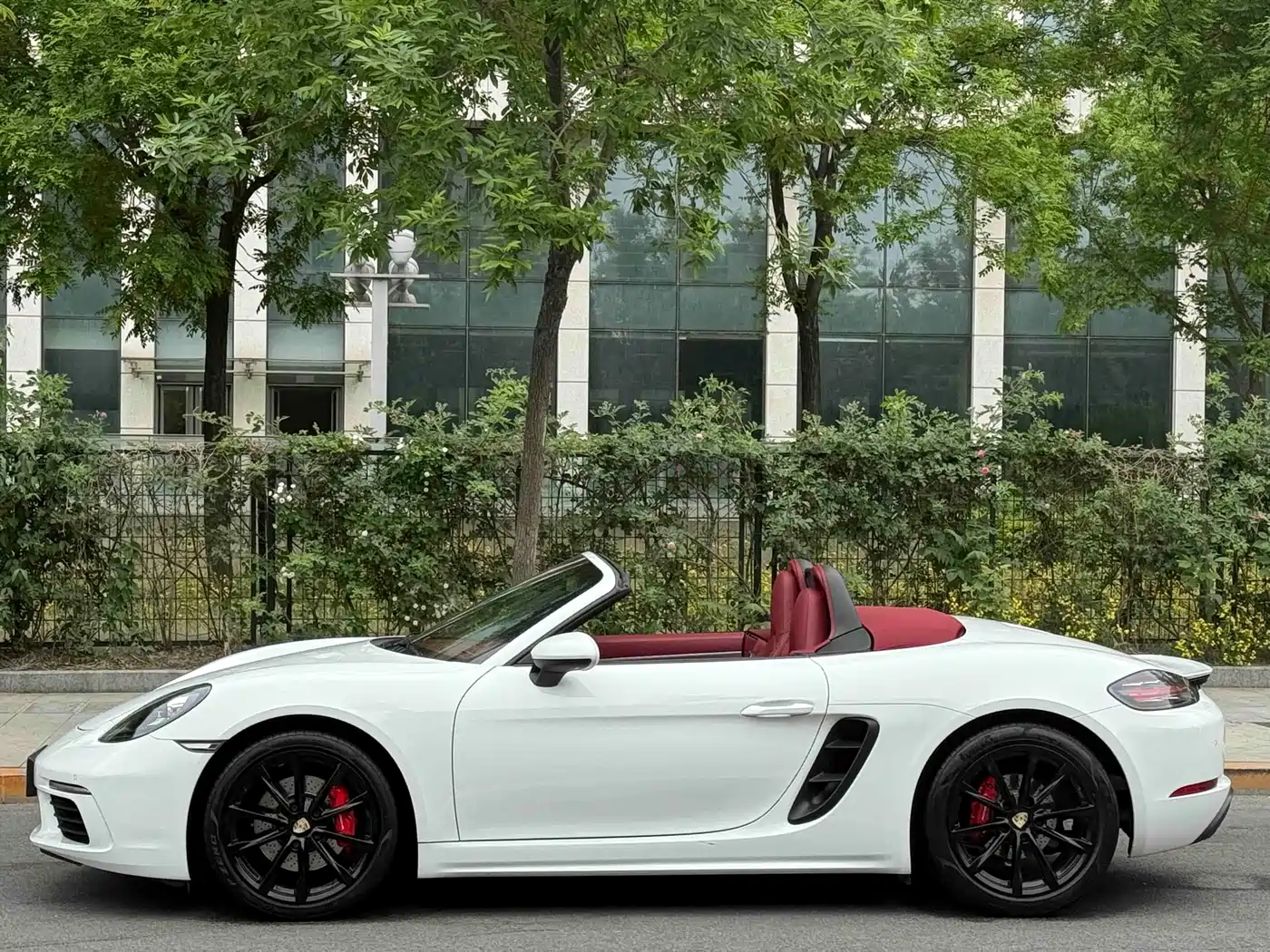 Porsche 718 2020 Boxster 2.0T фото 12