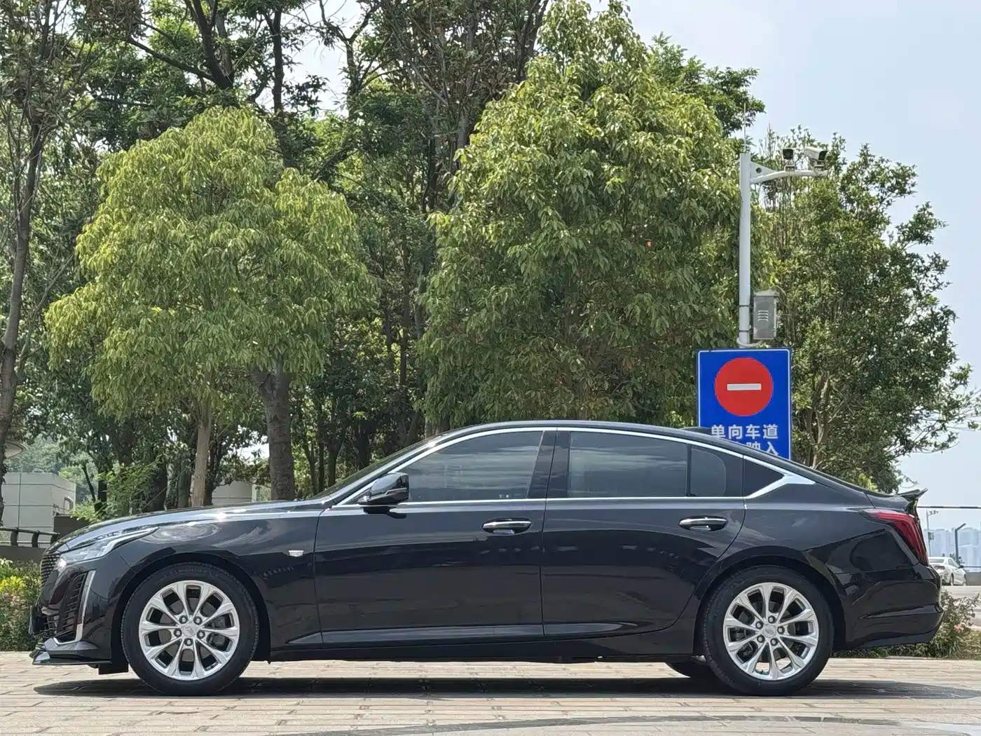 CADILLAC CT5
