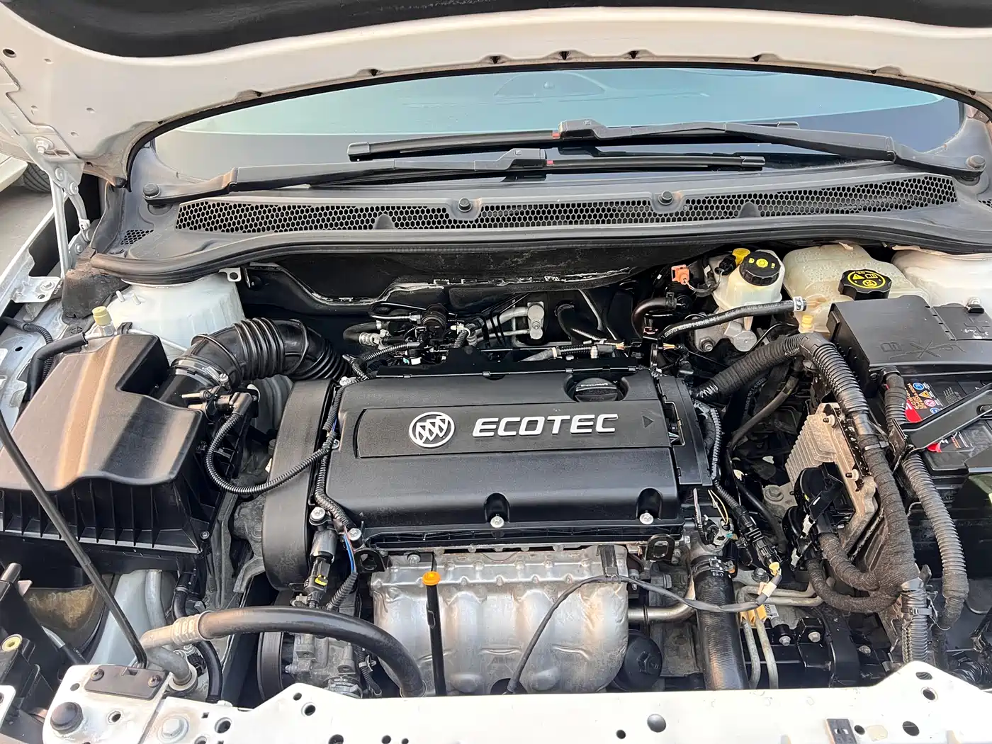 Buick Excelle 2014 XT 1.6L Automatic Fashion фото 27