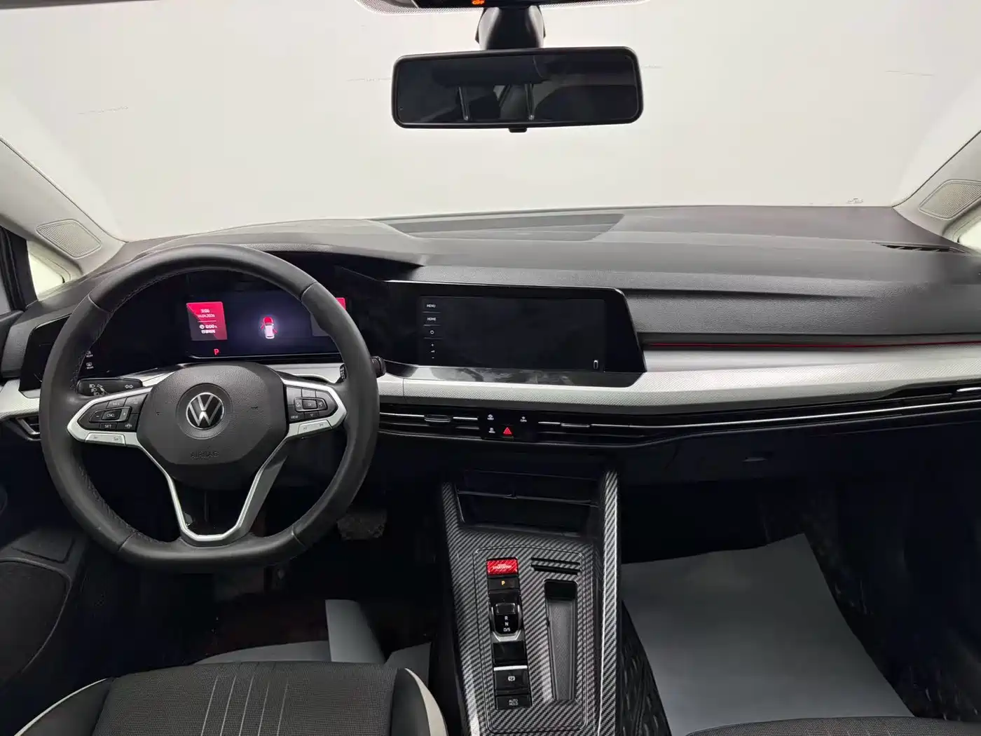 Volkswagen Golf 2023 Facelift 280TSI DSG Pro фото 14