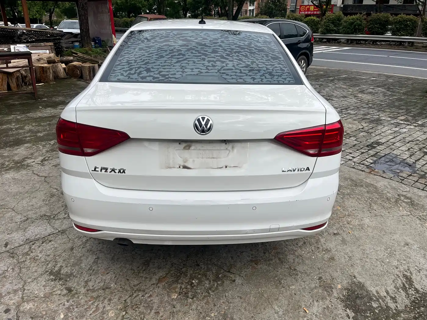 Volkswagen Lavida 2017 1.6L Automatic Trend Edition фото 5