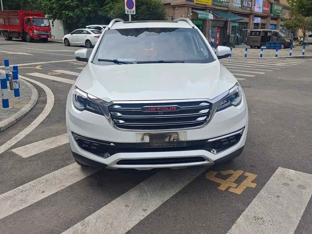 Jetour X70 2019 2018 1.5T Automatic Joy Edition