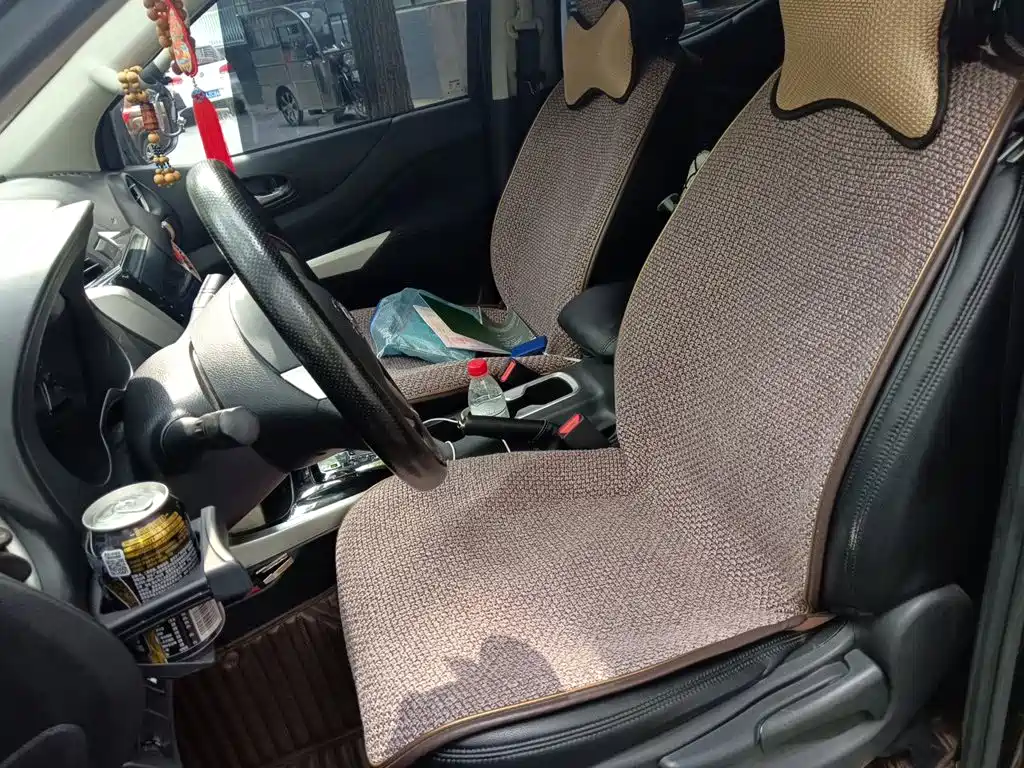 Nissan Navara 2018 2017 Model 2.5L Automatic 2WD Luxury QR25