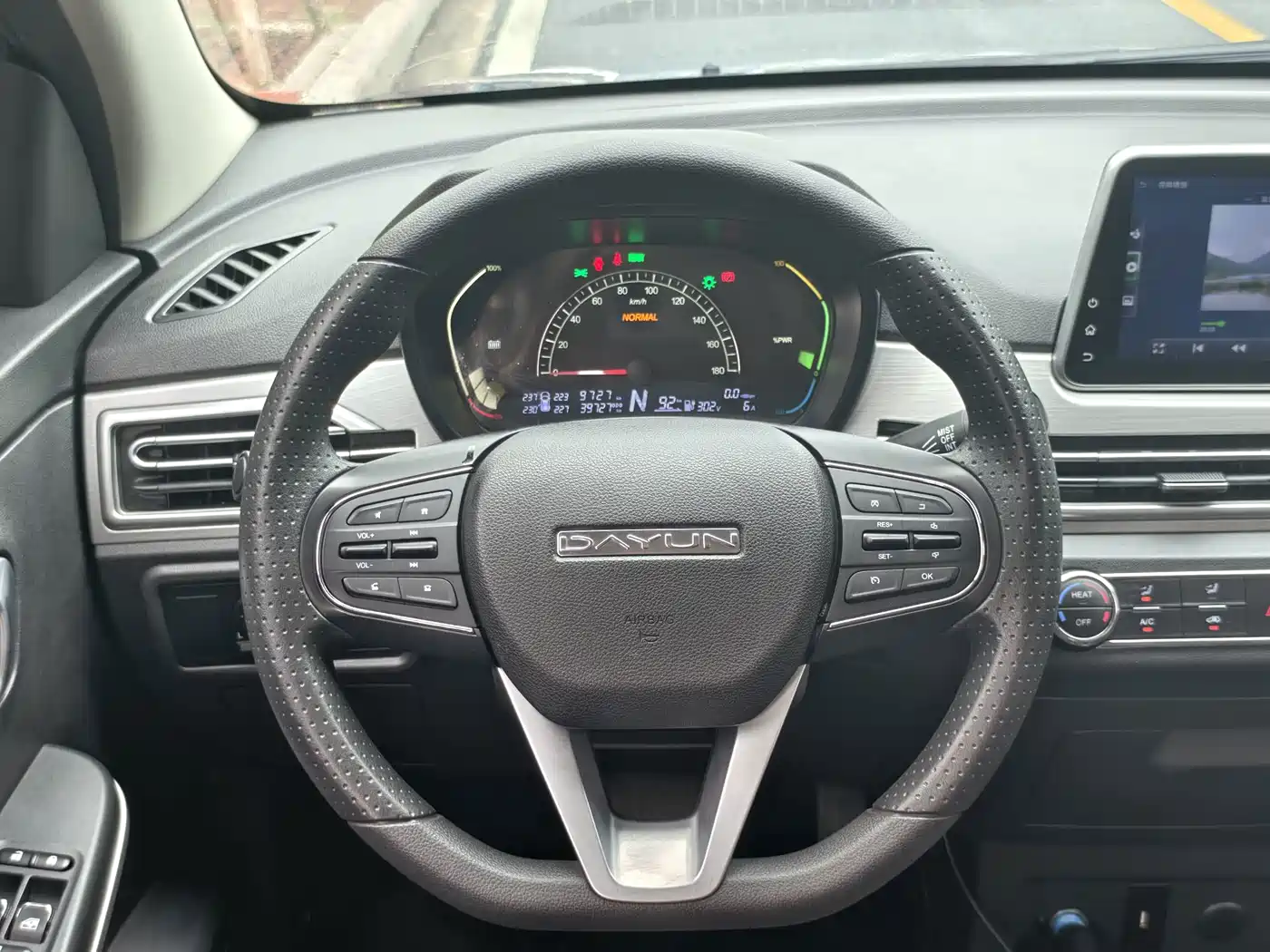 Dayun Yuehu 2022 2022 30.66kWh 2WD Standard Edition