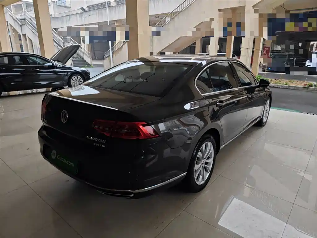 Volkswagen Magotan 2017 330TSI DSG Luxury фото 7